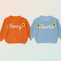 Thumbnail for TinyStitch – Personlig strikket navnetrøye for barn