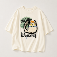 Thumbnail for FunPaws – Lekent og stilig – Oversized T-skjorte med katteprint