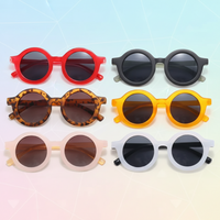 Thumbnail for Kids Sunglasses Set – UV-beskyttelse og moro – Solbriller for barn