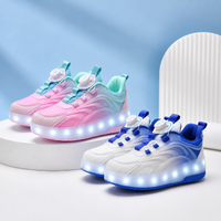 Thumbnail for Light-Up Skate Shoes – LED & Komfortable – Selvlysende rullesko