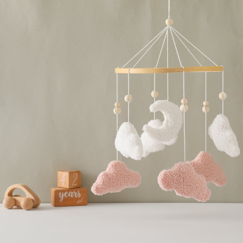 Nuvio – Rust & Sfeer – Babymobil med skyer