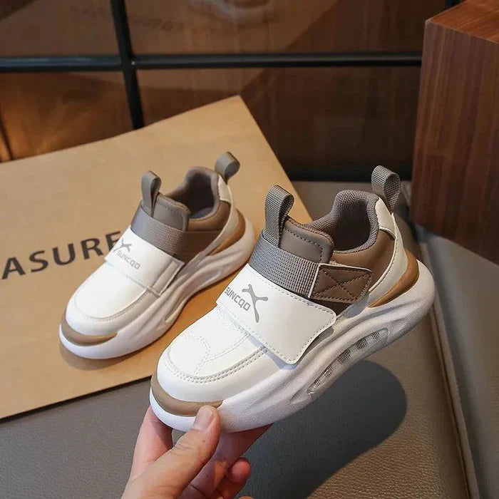 KidStride – Trendy og funksjonelle – Sneakers med borrelås