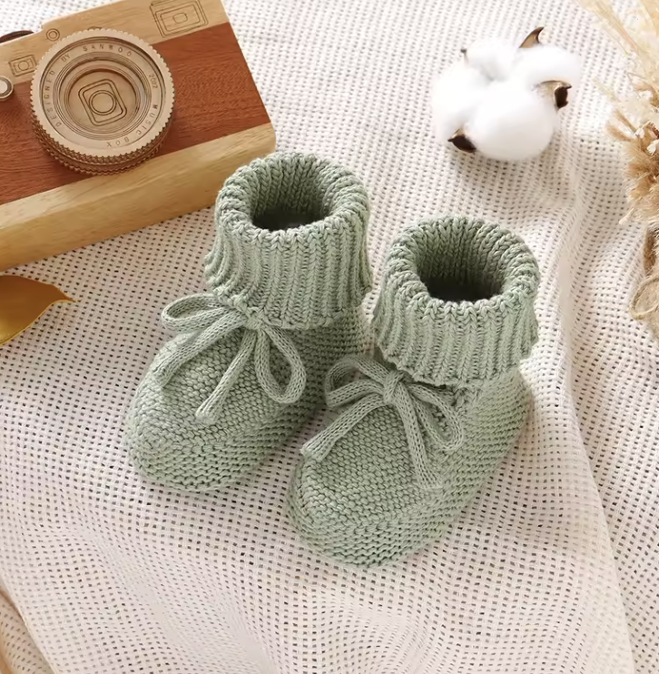 SnuggleSteps – Varm og myk – strikkede babysko