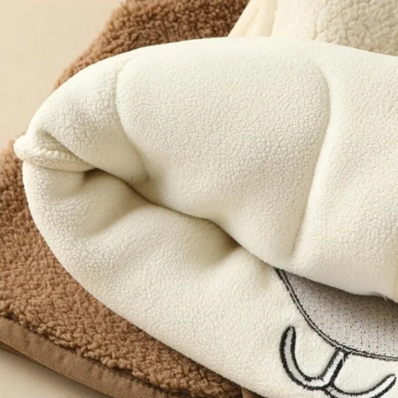 Baby Bear Fleece Vest – Varm og myk – Barnetrøye med bjørnemotiv