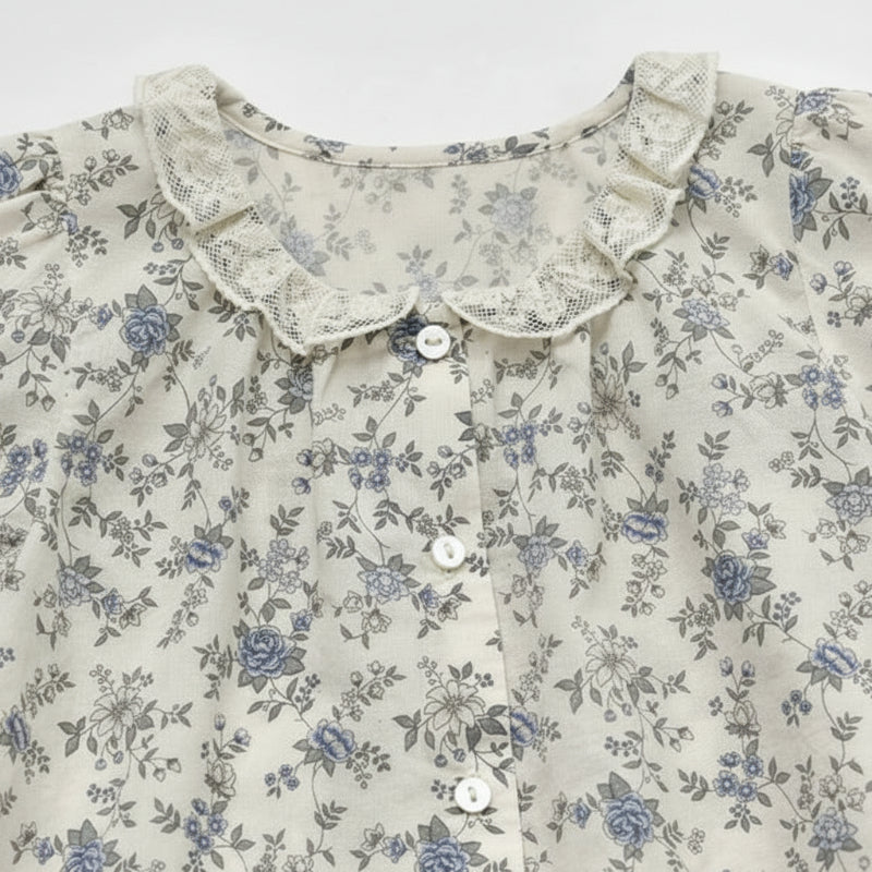Vine Print Blouse – Lett og søt – barnebluse med puffermmer
