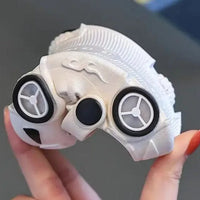 Thumbnail for GlowRun – Stilig og morsomt – LED-tøfler til bilen