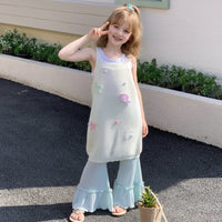 Thumbnail for Girls Summer Outfit – Trendy og behagelig – Sommersett til barn