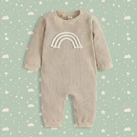 Thumbnail for SnuggleHue – Myk og behagelig – Regnbue-body til baby