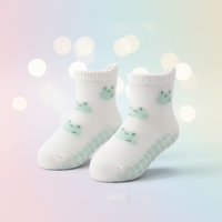Thumbnail for Soft Grip Socks – Myke og praktiske – sklisikre babysokker