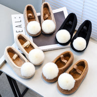 Thumbnail for SoftSteps –  Varmt og mykt – Jentesko med plysjpompon