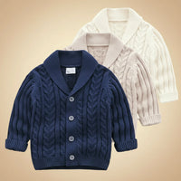 Thumbnail for CozyCub – Komfortabel og stilig – strikket barnekardigan