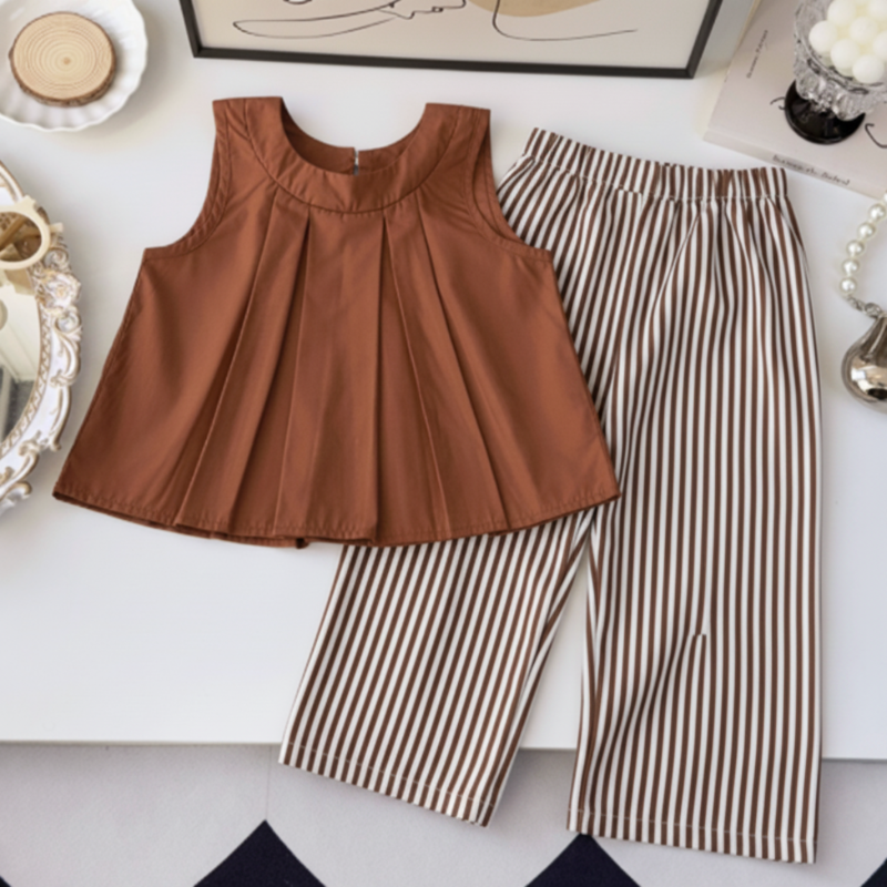 Sleeveless Tops & Pants – Mykt og stilig – Sommersett til barn
