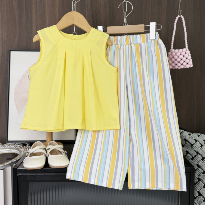 Sleeveless Tops & Pants – Mykt og stilig – Sommersett til barn