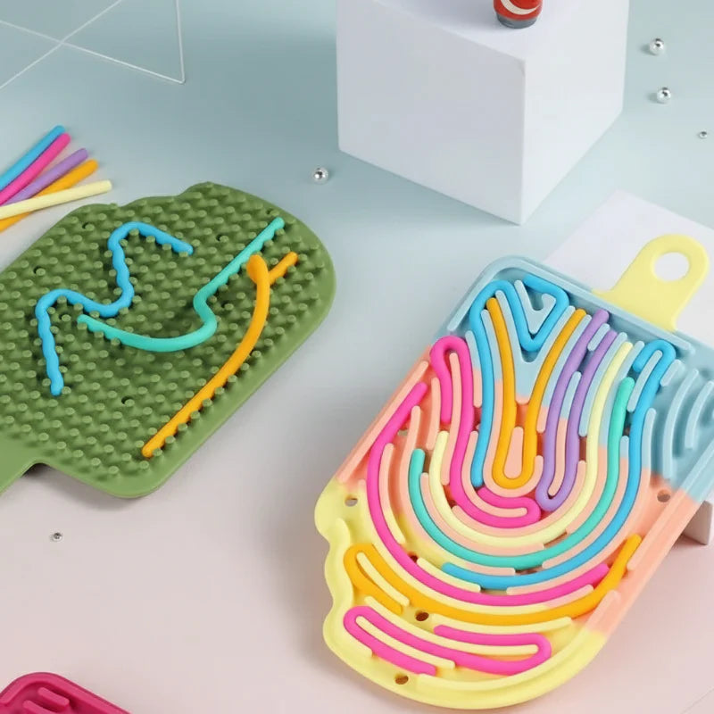 FidgetFrost – Lekent og mykt – Silikon Busy Board