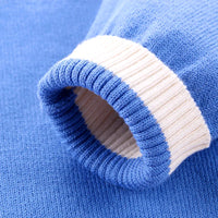 Thumbnail for CozziWear – Varm og trendy – strikket vest med bjørner