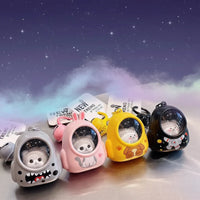 Thumbnail for Glowing Astronaut Charm – Søt og lysende – Astronaut-veskeanheng