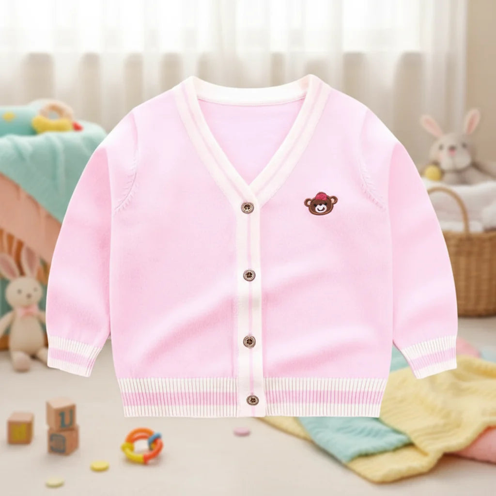 CozziWear – Varm og trendy – strikket vest med bjørner