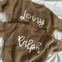 Thumbnail for Personalized Baby Sweater – Unik og kjærlig – Brodert, personlig babygenser