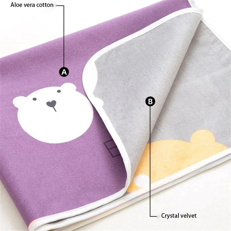 ComfyCub Baby Changingmat™ - holder barnesengen tørr - stelleplattform